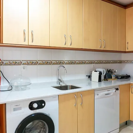 Encinas Garden * Фуэнхирола